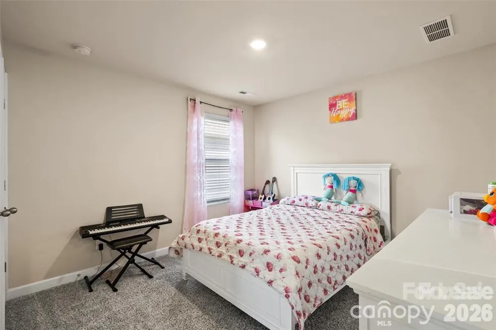 613 Cedar Knoll Circle Pineville, NC 28134