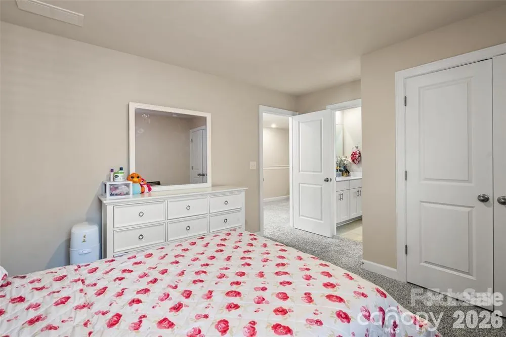 613 Cedar Knoll Circle Pineville, NC 28134