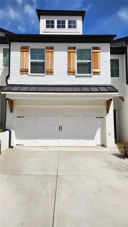 300 Auburn Valley Way