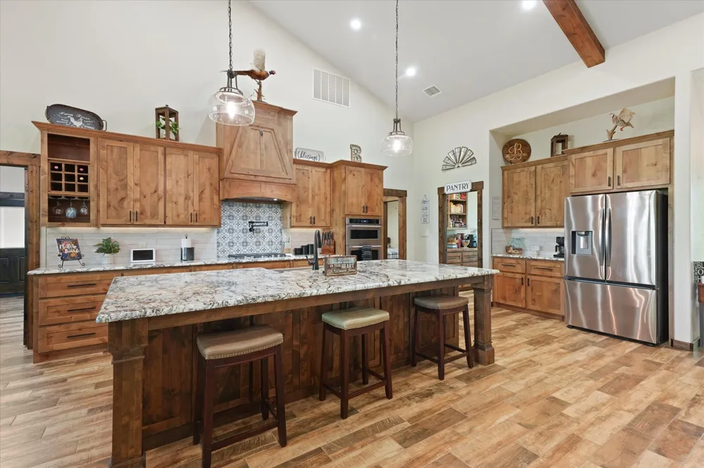9861 Fm-66 Maypearl, TX 76064
