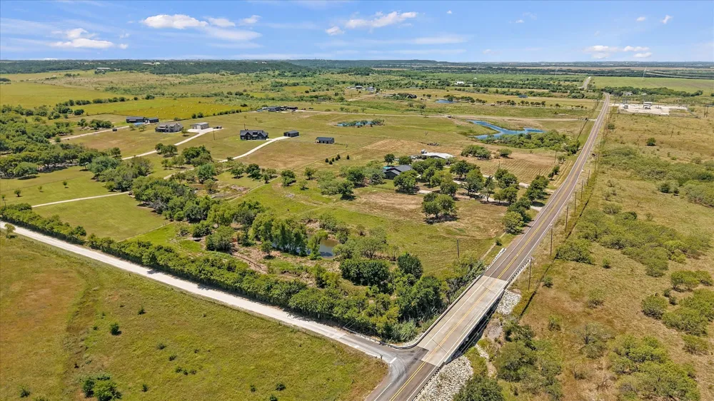 9861 Fm-66 Maypearl, TX 76064