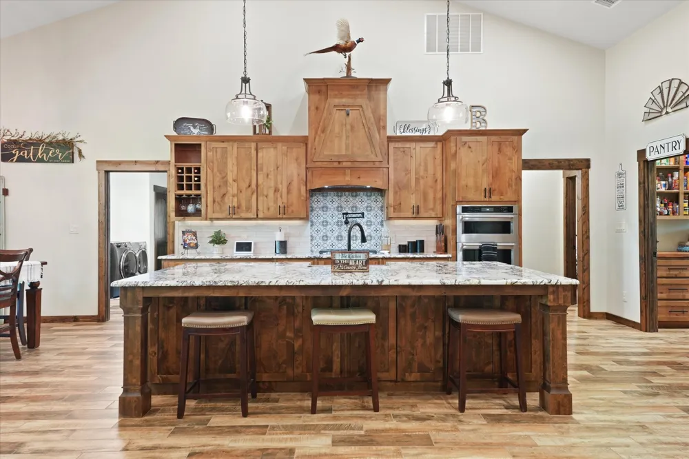 9861 Fm-66 Maypearl, TX 76064
