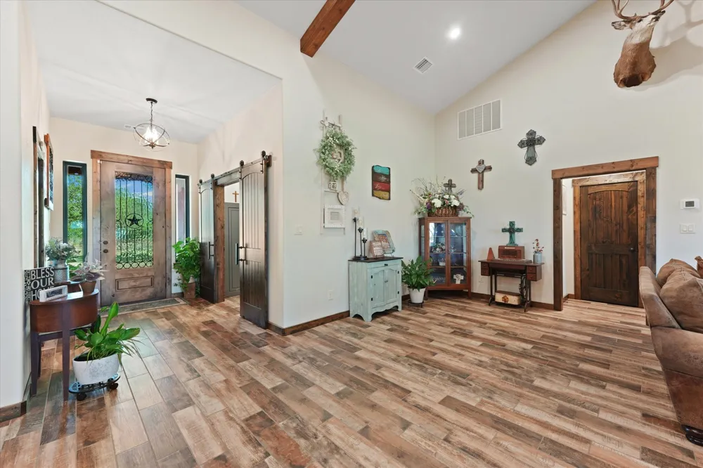 9861 Fm-66 Maypearl, TX 76064
