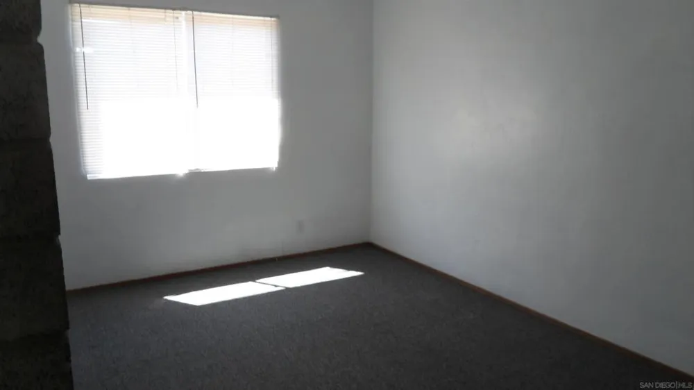 945 E J St. Chula Vista, CA 91910