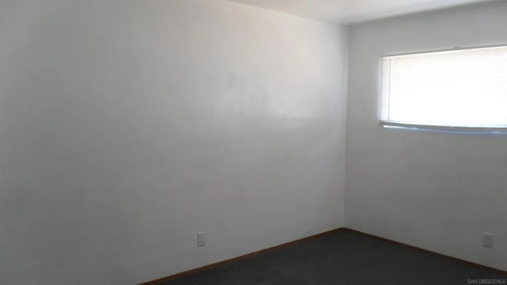945 E J St. Chula Vista, CA 91910