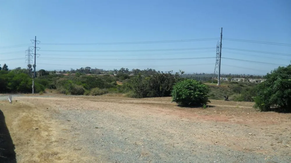 945 E J St. Chula Vista, CA 91910