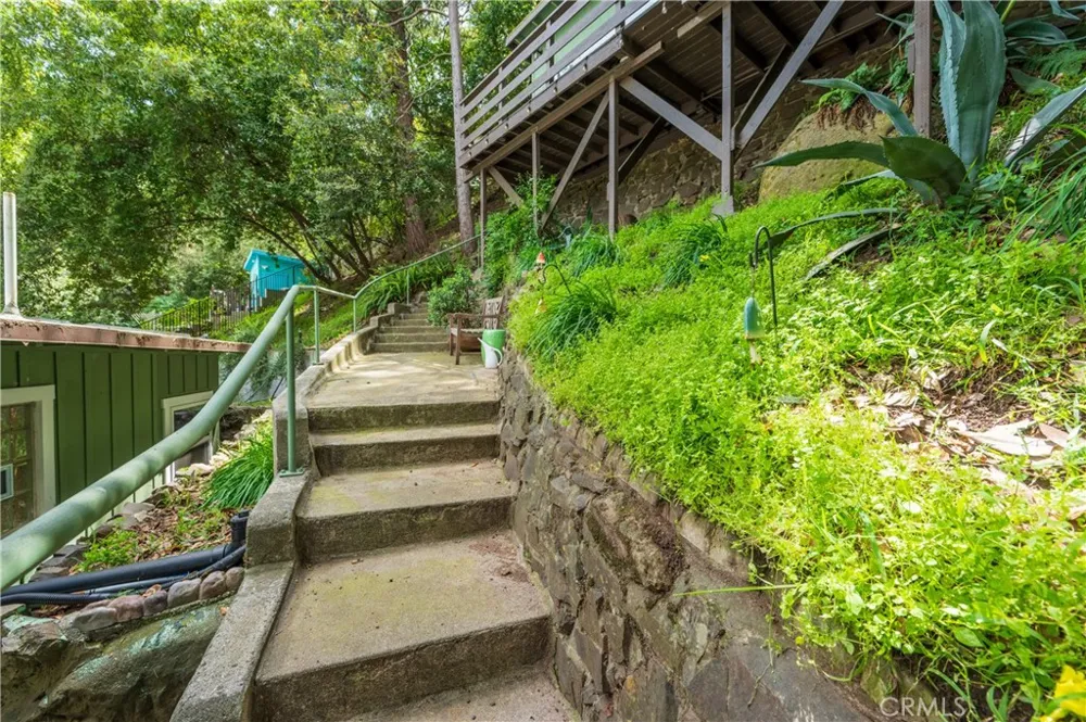 432 Fernwood Pacific Topanga, CA 90290