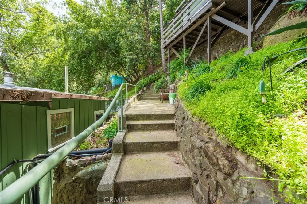 432 Fernwood Pacific Topanga, CA 90290