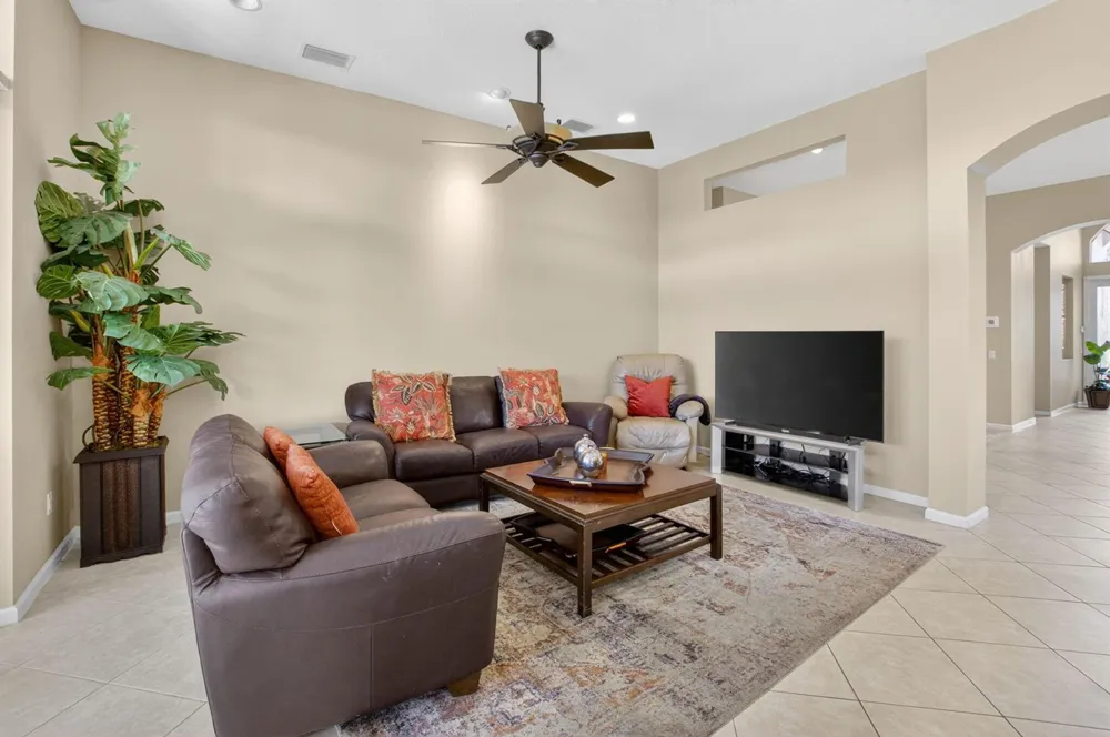 6959 Imperial Beach Circle Delray Beach, FL 33446