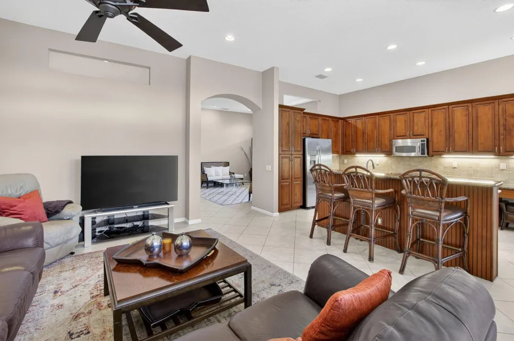 6959 Imperial Beach Circle Delray Beach, FL 33446