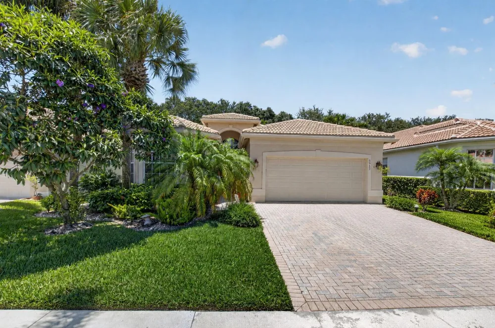 6959 Imperial Beach Circle Delray Beach, FL 33446