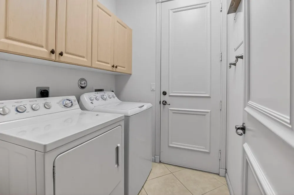 6959 Imperial Beach Circle Delray Beach, FL 33446