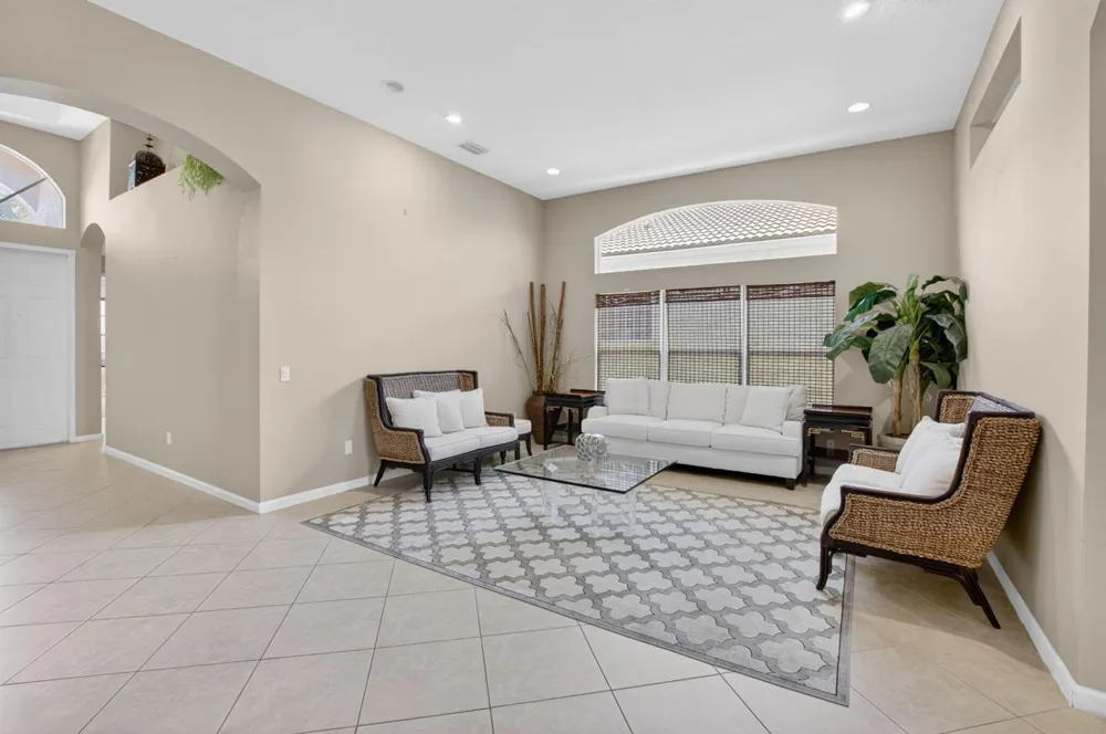 6959 Imperial Beach Circle Delray Beach, FL 33446