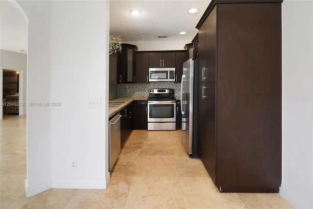 13212 NW 8th St #13212 Pembroke Pines, FL 33028