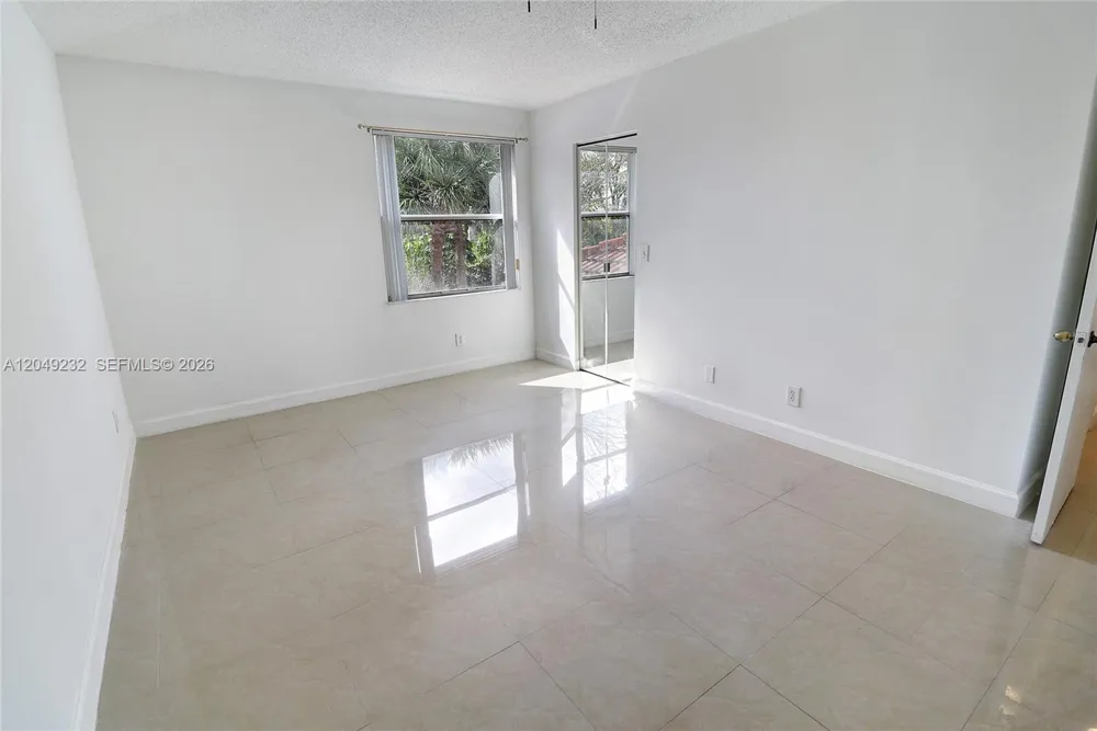 13212 NW 8th St #13212 Pembroke Pines, FL 33028