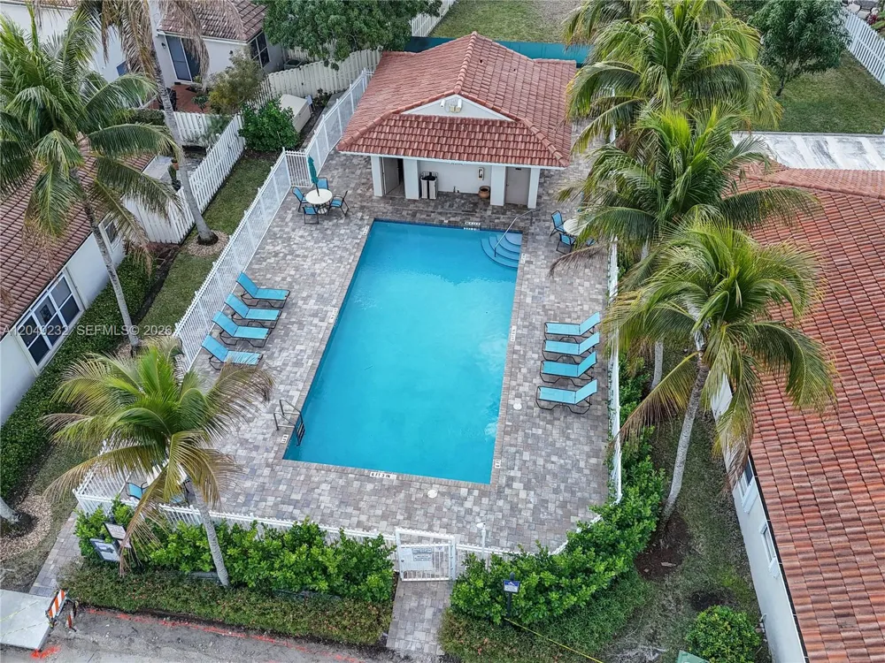 13212 NW 8th St #13212 Pembroke Pines, FL 33028