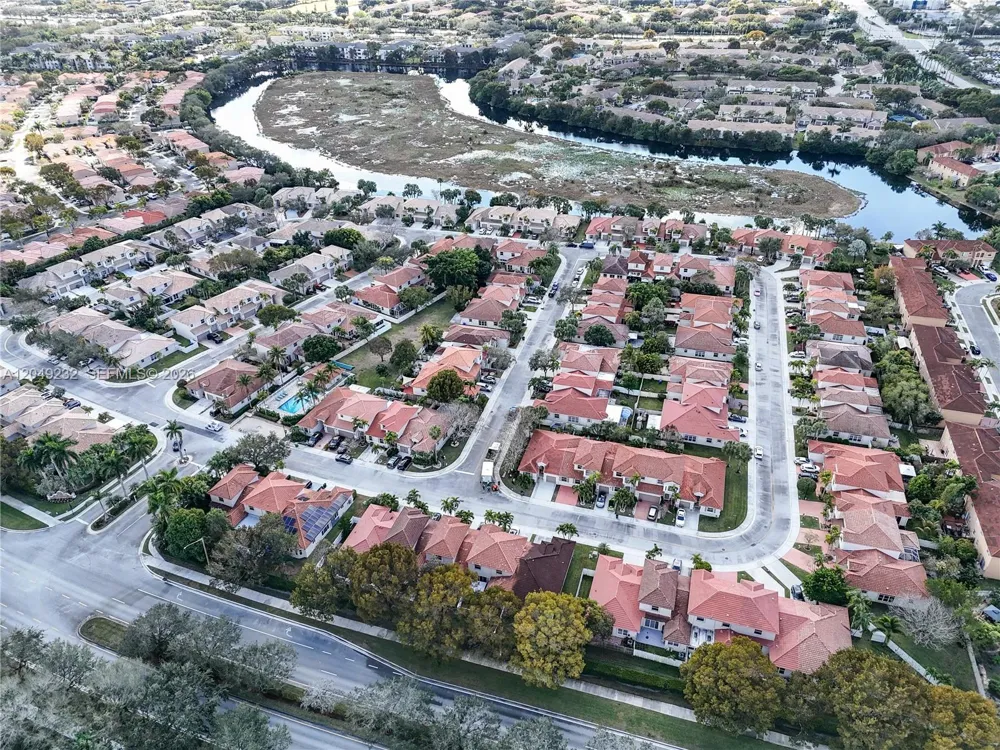 13212 NW 8th St #13212 Pembroke Pines, FL 33028