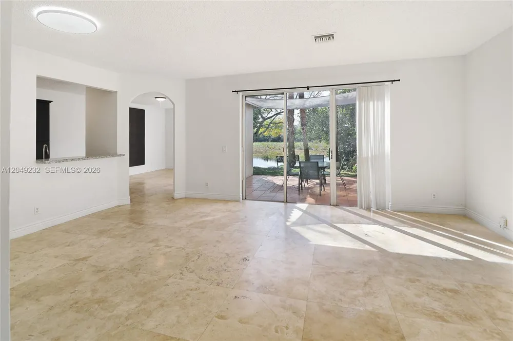13212 NW 8th St #13212 Pembroke Pines, FL 33028
