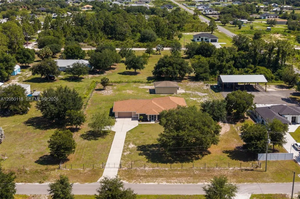 7764 14th Pl La Belle, FL 33935