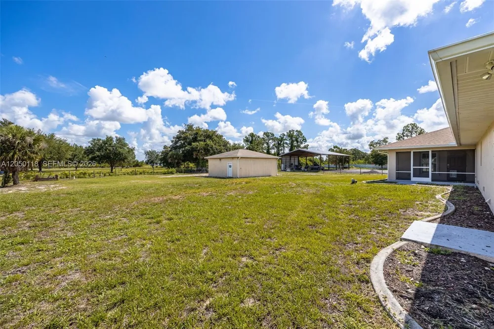 7764 14th Pl La Belle, FL 33935
