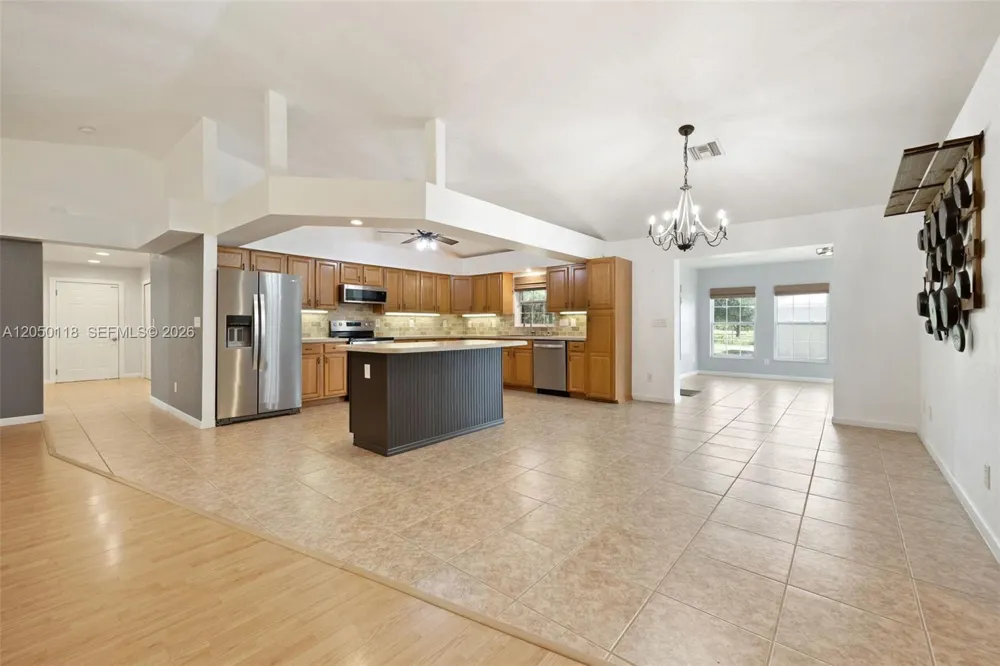 7764 14th Pl La Belle, FL 33935