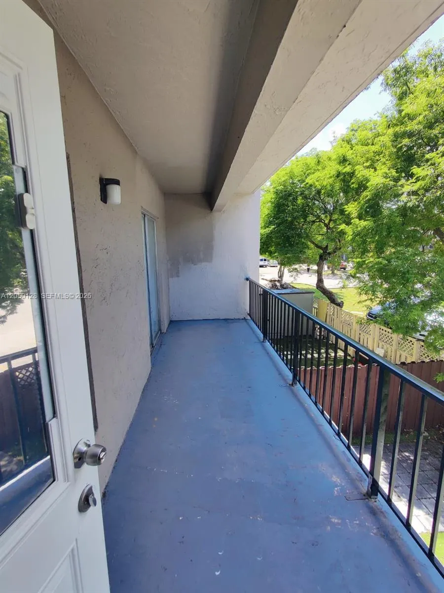 5705 W 20th Ave #215 Hialeah, FL 33012