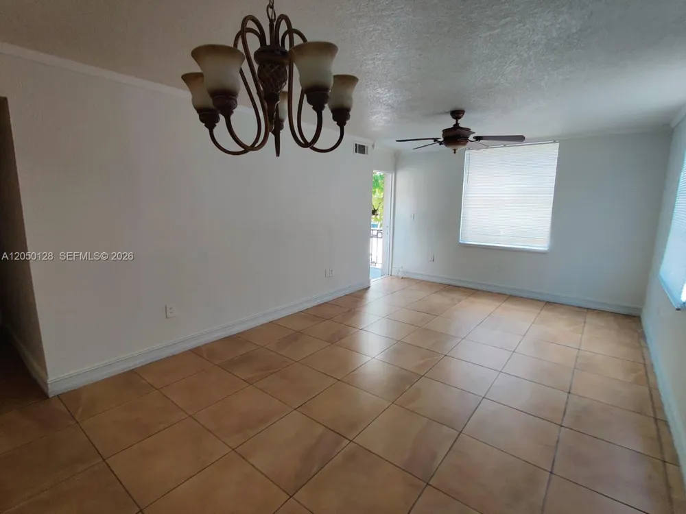 5705 W 20th Ave #215 Hialeah, FL 33012