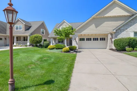 1018 Sterling Court