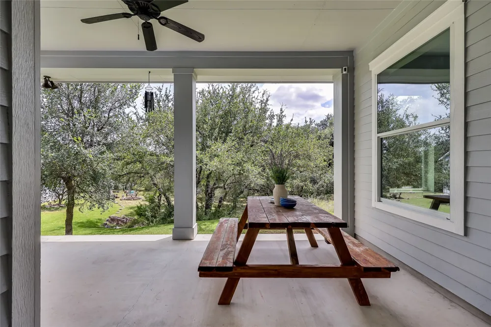 1296 Trebled Waters Trail Driftwood, TX 78619