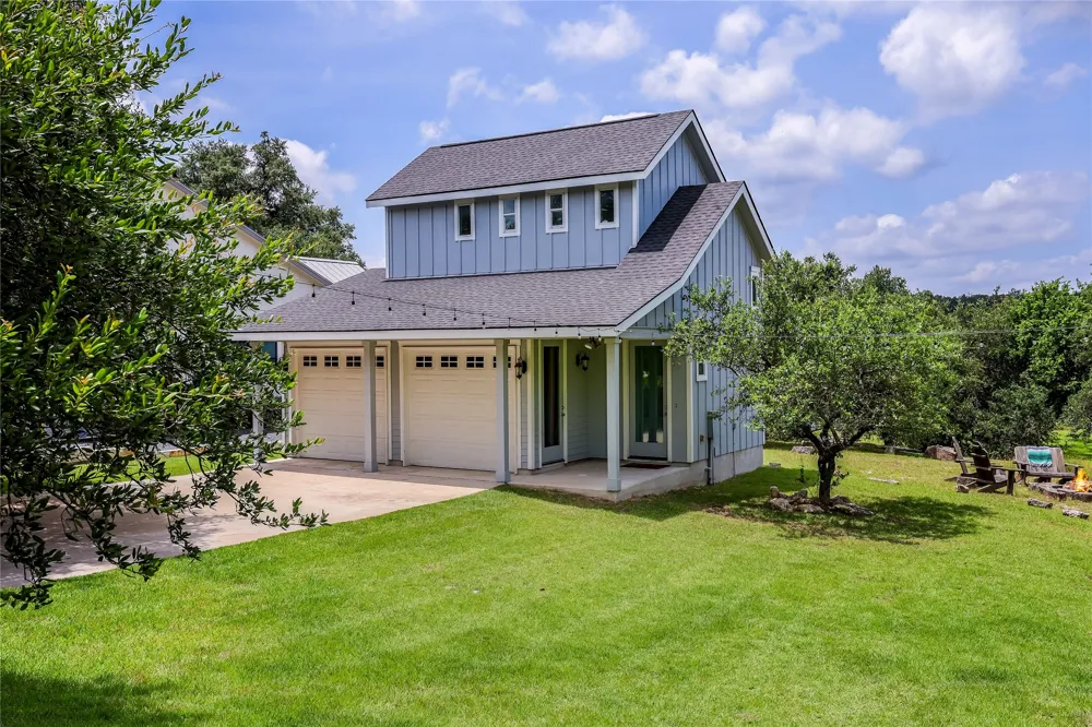 1296 Trebled Waters Trail Driftwood, TX 78619