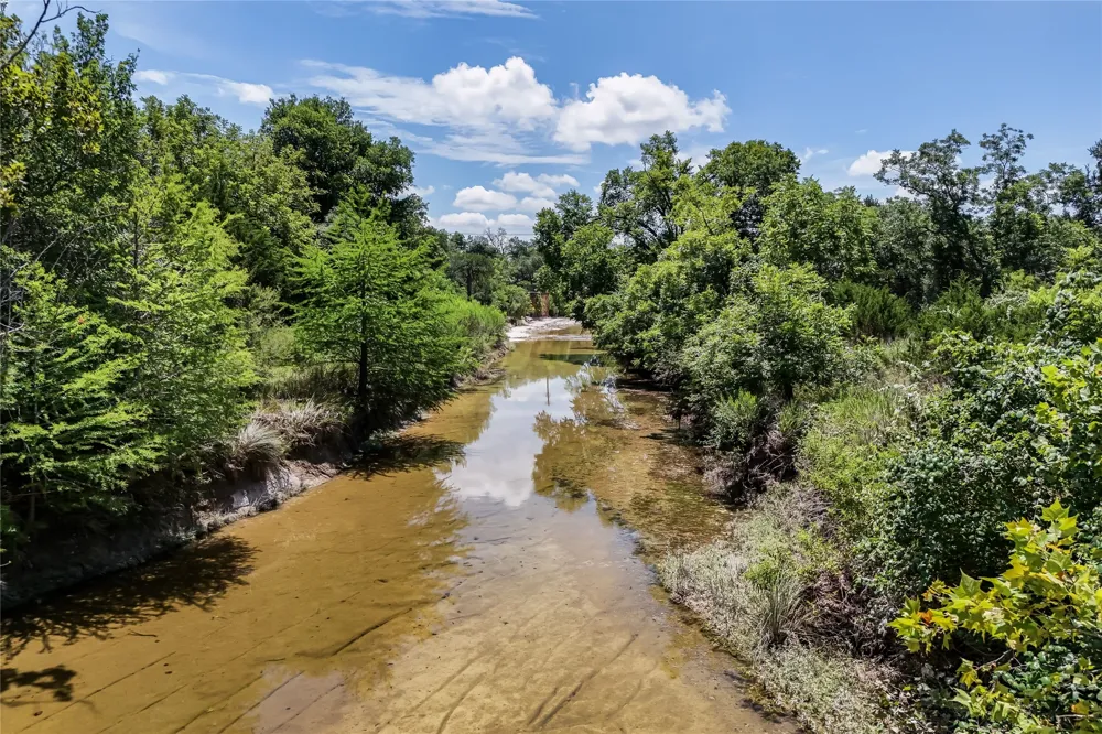 1296 Trebled Waters Trail Driftwood, TX 78619