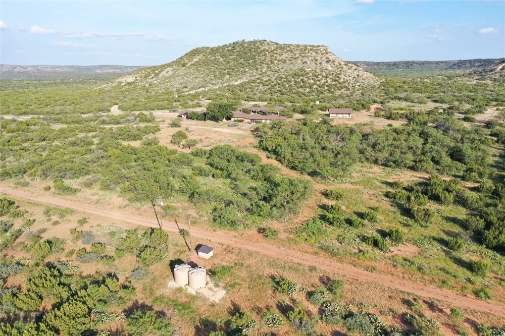 144000 TX Hwy 208 Robert Lee, TX 76945