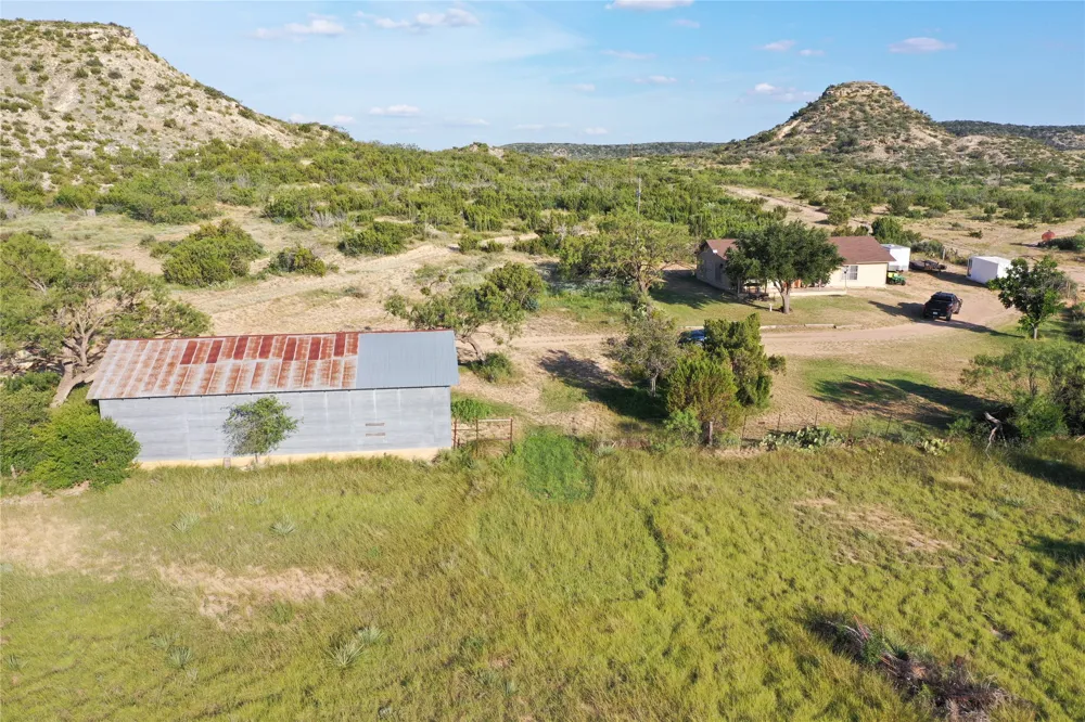 144000 TX Hwy 208 Robert Lee, TX 76945