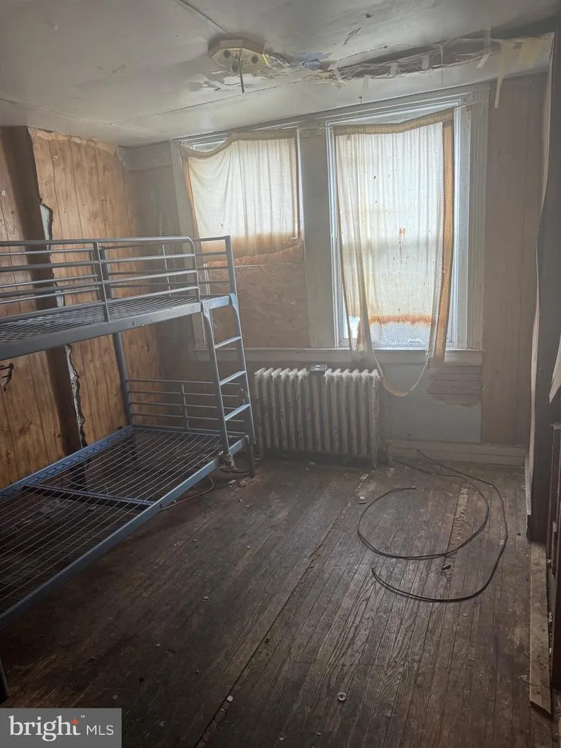 5024 OGONTZ AVENUE Philadelphia, PA 19141