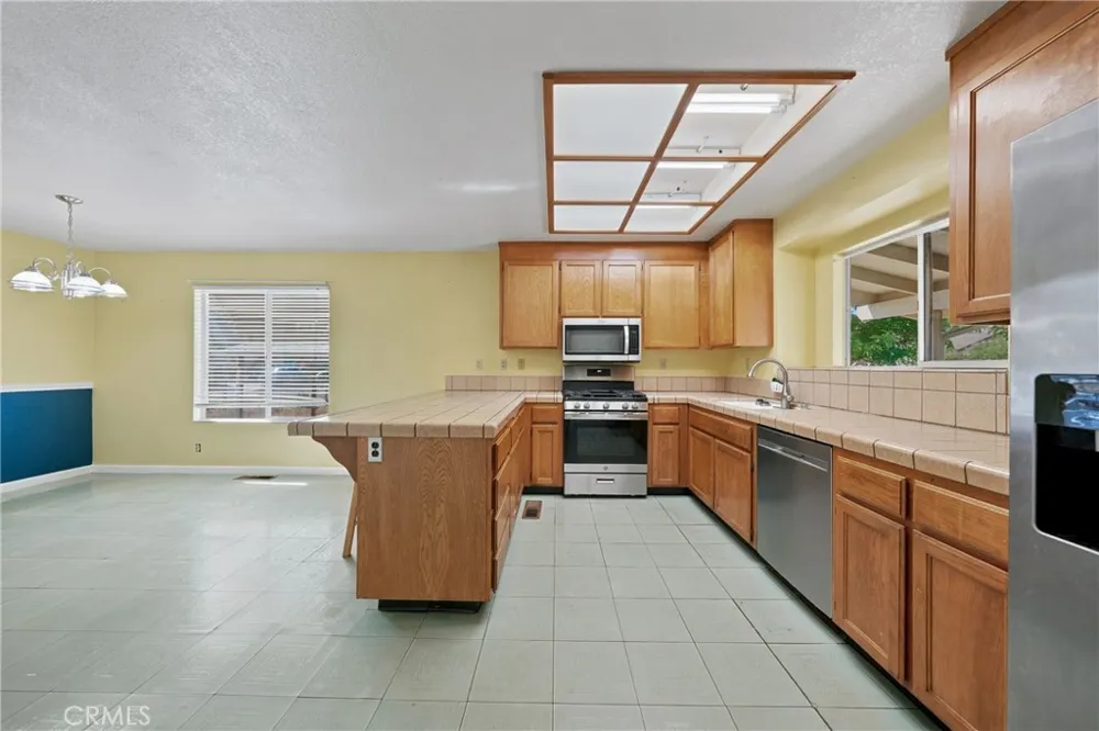 17002 Acacia Clearlake Oaks, CA 95423