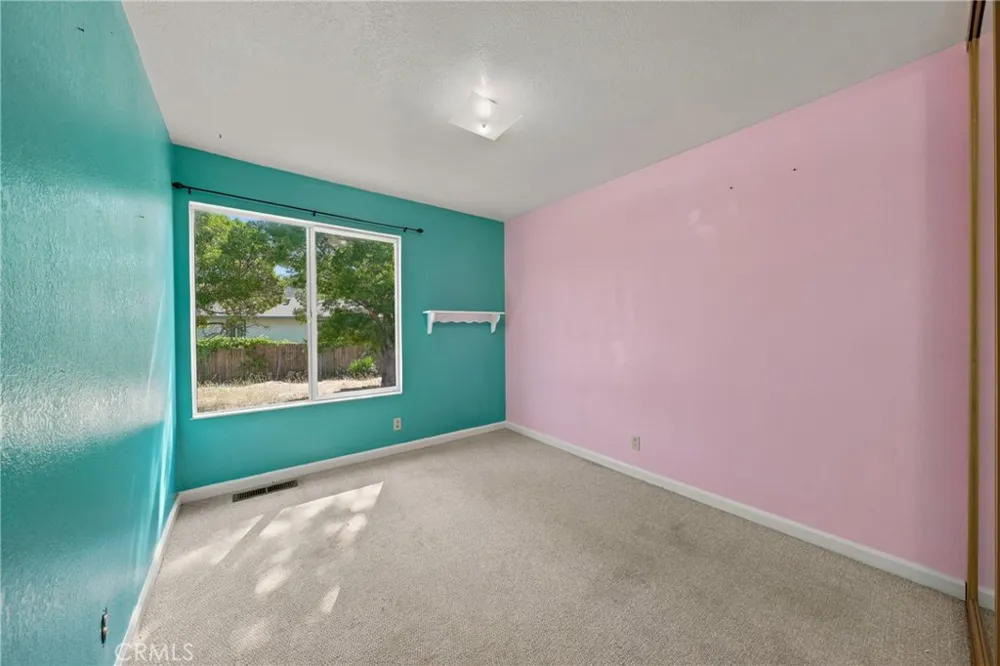 17002 Acacia Clearlake Oaks, CA 95423