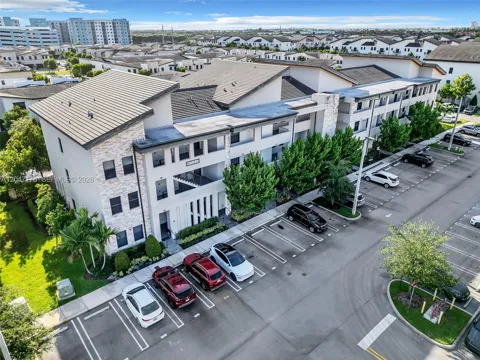 8045 NW 104th Ave #32