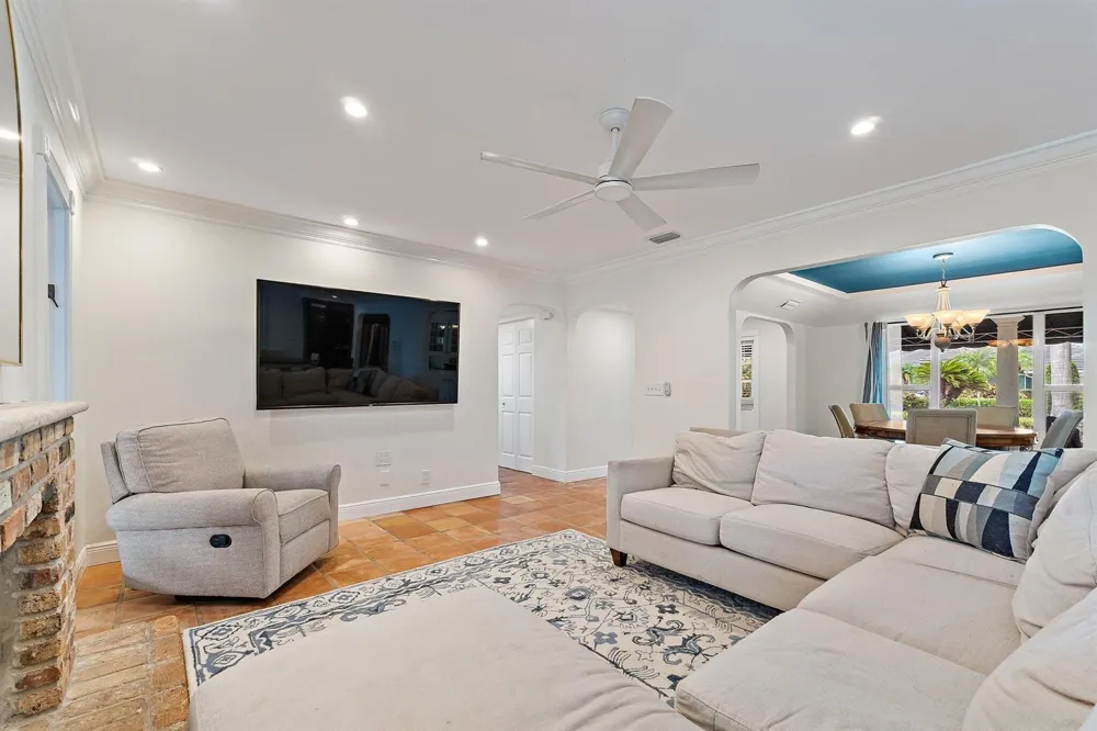 88 River Drive Tequesta, FL 33469