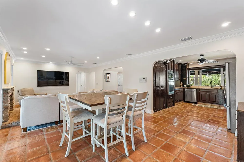88 River Drive Tequesta, FL 33469