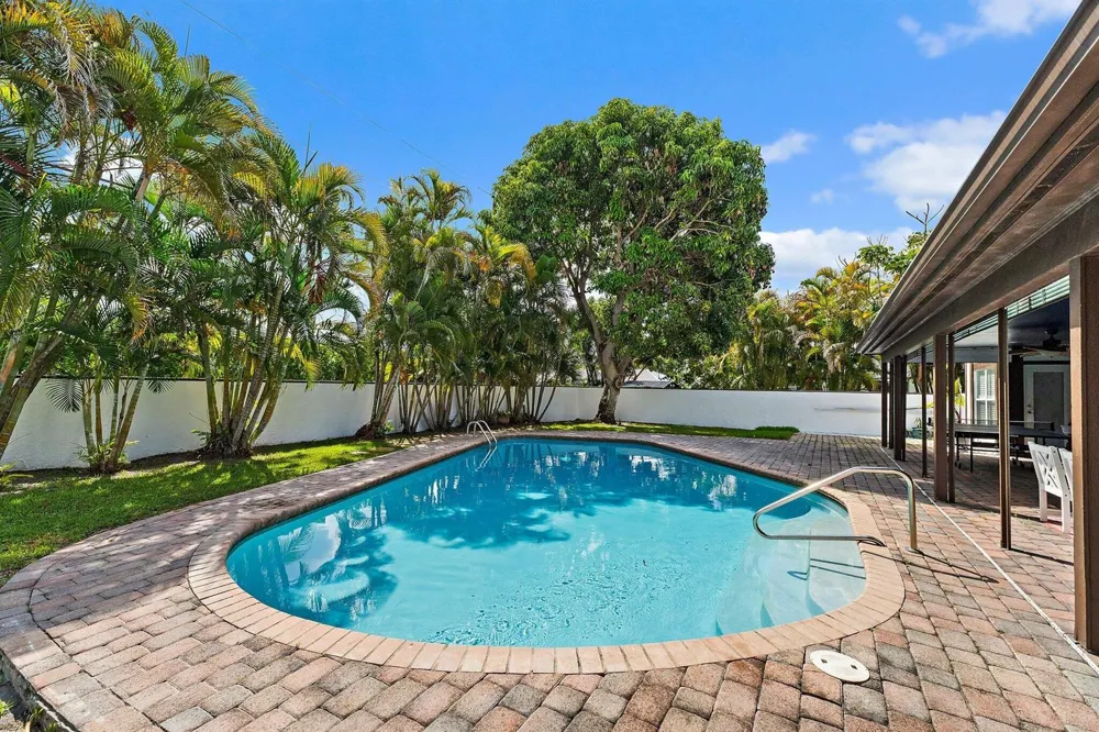 88 River Drive Tequesta, FL 33469