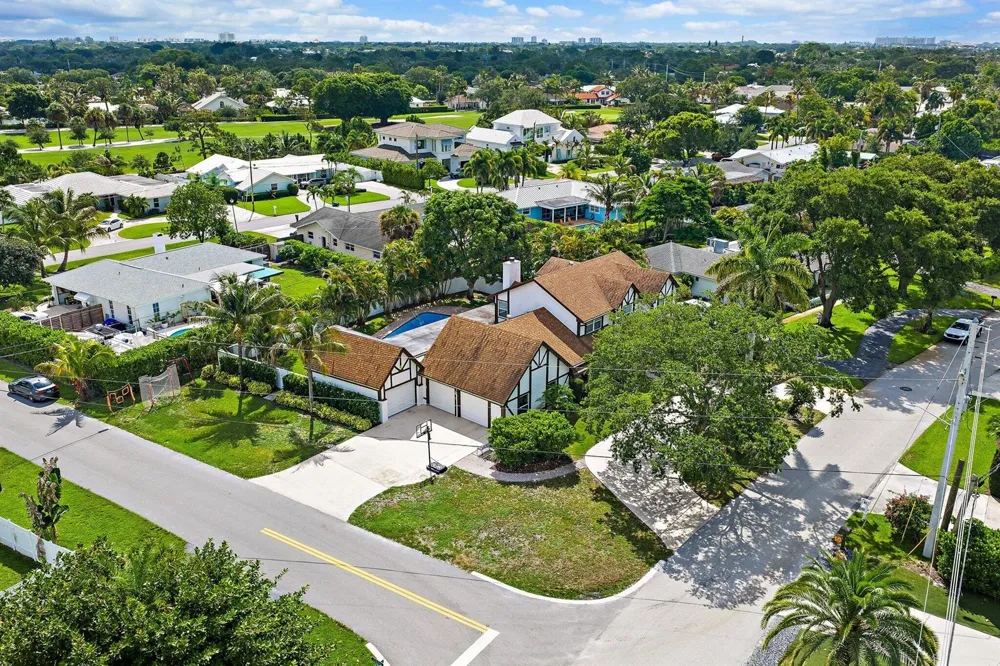 88 River Drive Tequesta, FL 33469