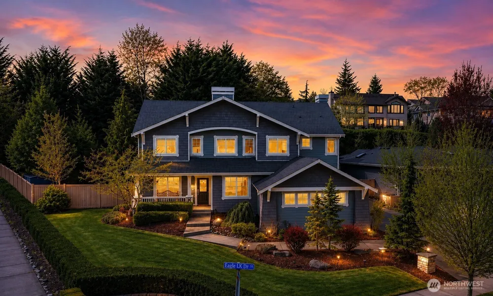 7041 Eagle Lake Drive SE Snoqualmie, WA 98065