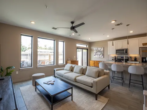6409 Berkman Drive #4