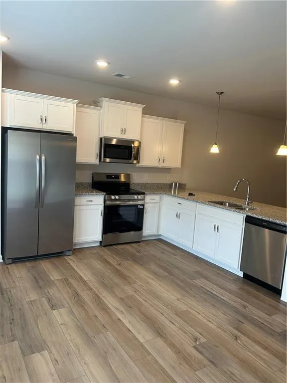 1016 Stiles Circle Cartersville, GA 30120