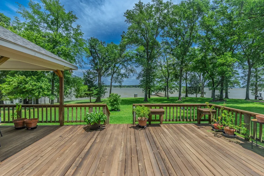 1185 Rs County Road 3503 Emory, TX 75440