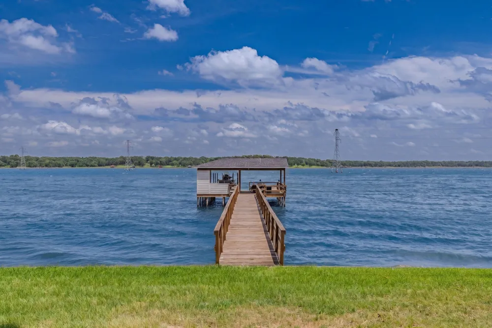 1185 Rs County Road 3503 Emory, TX 75440