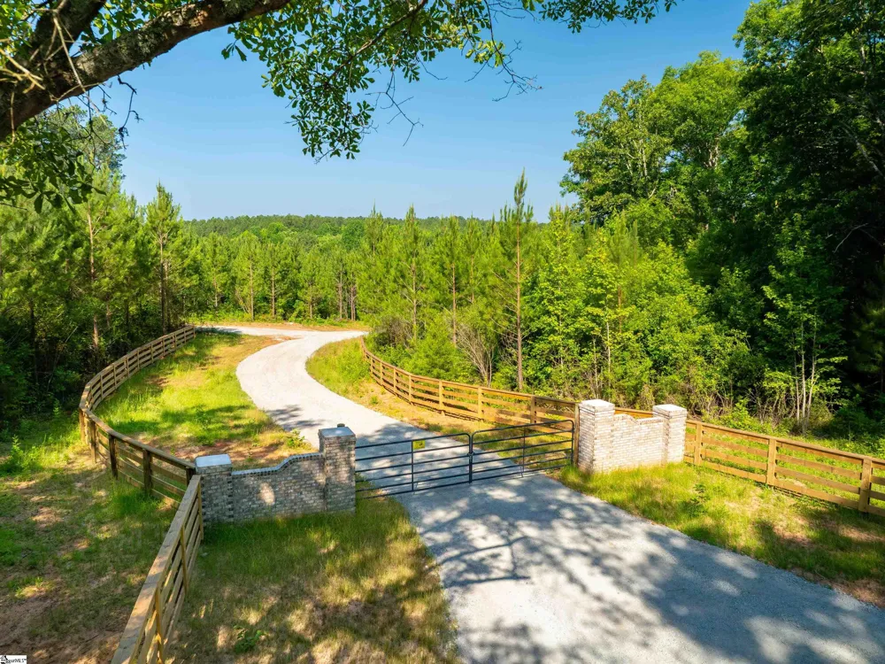 1332 Arnold Lane Waterloo, SC 29384