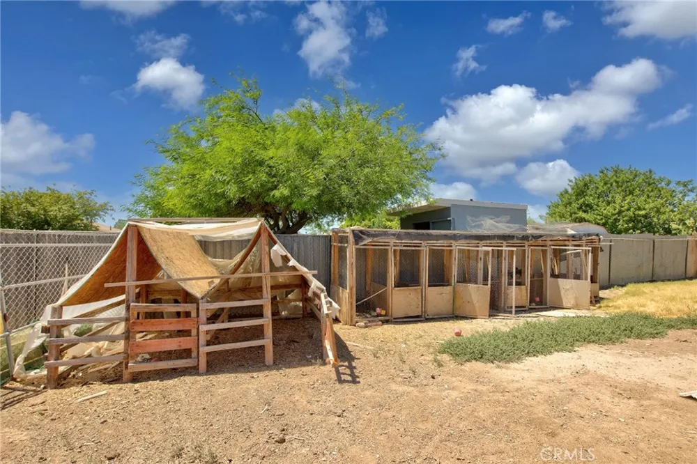 562 Sundance Ln Westmorland, CA 92281