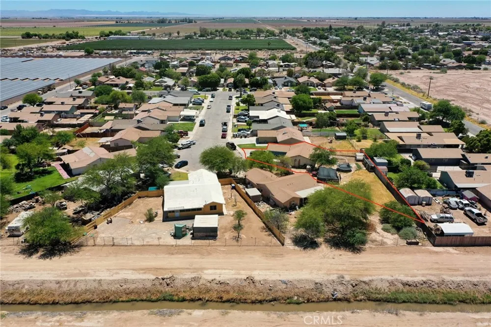 562 Sundance Ln Westmorland, CA 92281