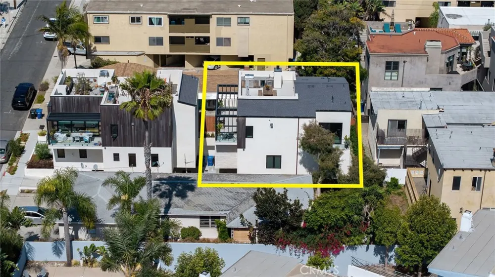 622 1st Place Hermosa Beach, CA 90254